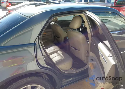 2008 Chrysler 300 Limited из США, поврежденный, VIN 2C3KA33G68H139481